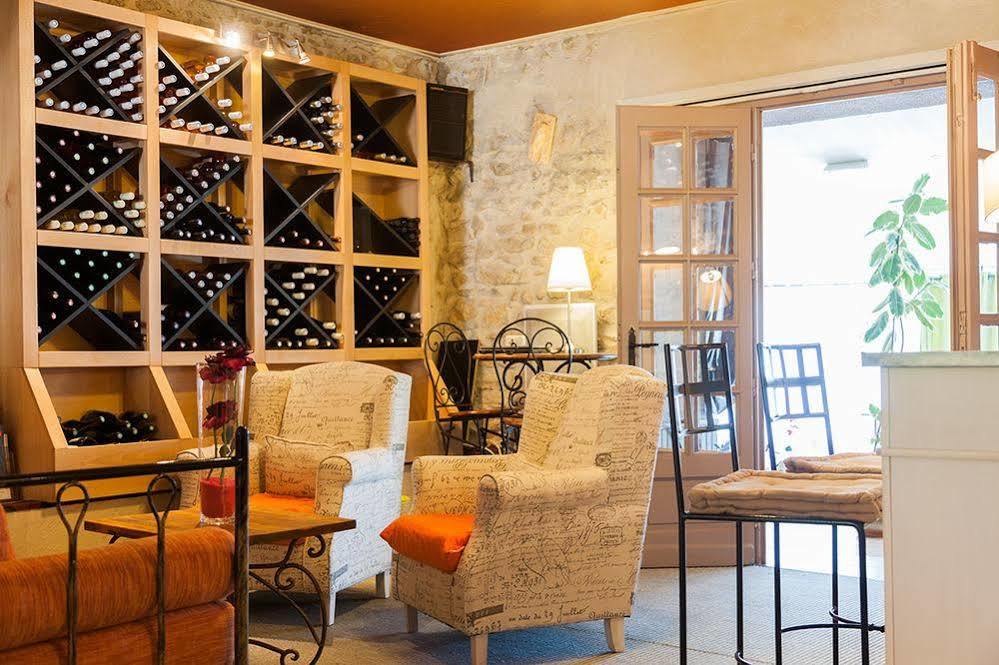 Logis Le Relais Sarrasin Hotel Vezenobres Luaran gambar